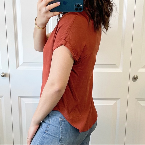 Burnt orange button down short sleeve top - Picture 2 of 3